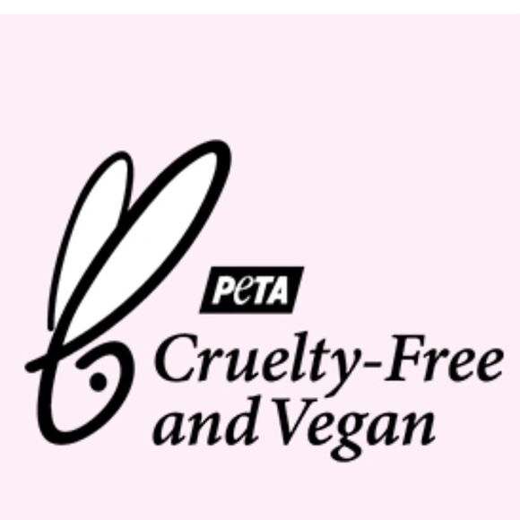 GOOD CHEMISTRY HAPPY CAMPER BODY SPRAY WITH ESSENTIAL OILS FULL SIZE 4.25OZ NEW - Picture 4 of 7